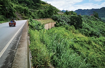 望謨至冊亨公路改擴建工程勘察設(shè)計